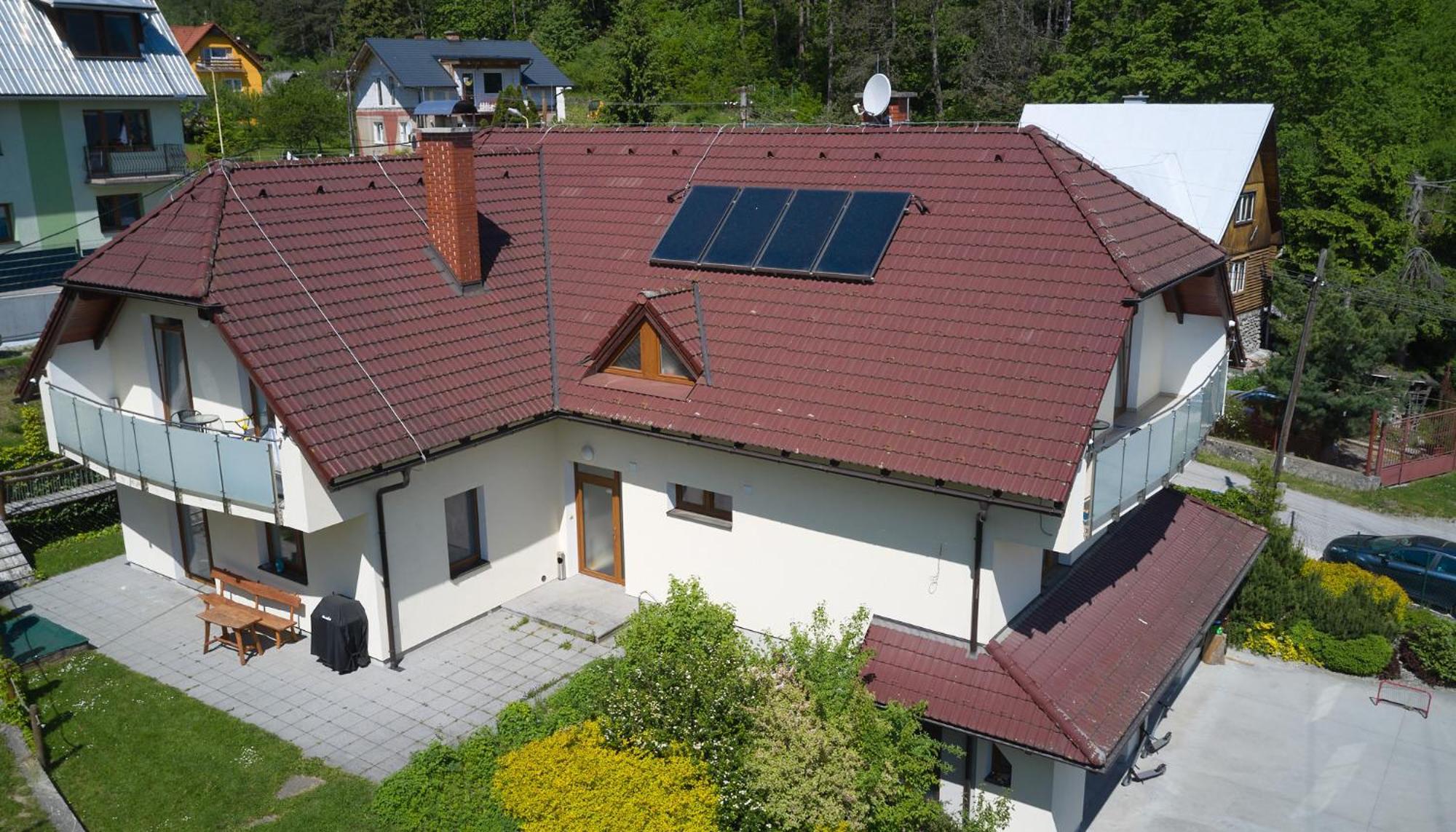Penzion Emilia Ruzomberok Exterior photo